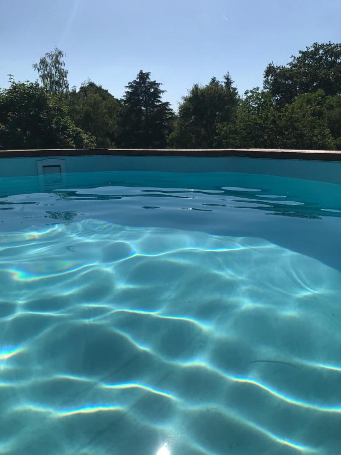 Le Gite Du Petit Renard: A Tranquil Gite With Pool Oradour-Saint-Genest エクステリア 写真